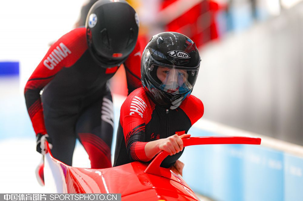 与四肢的全 与四肢的全